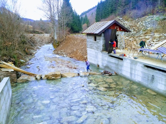 Work on weir and water intake